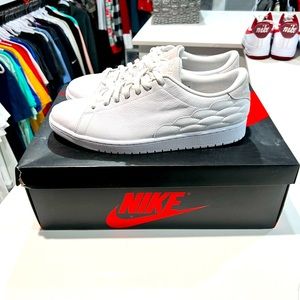 Air Jordan 1 centre court triple white